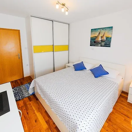 Apartment Rajic *